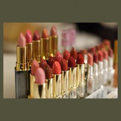 Rows_of_lipstick