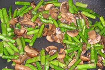 2014-05-04_asparagus_mushrooms